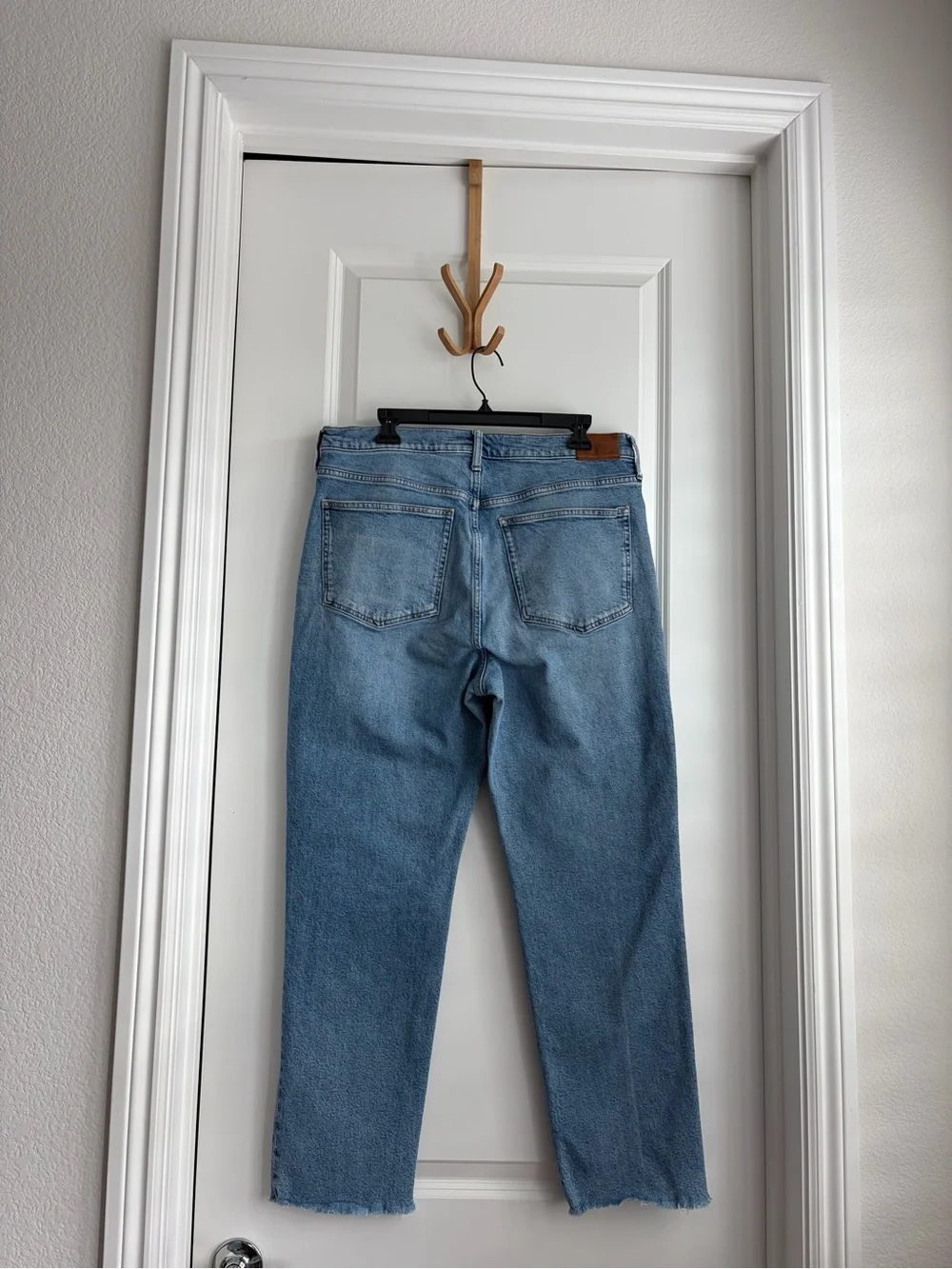 J.Crew straight jeans - size 32